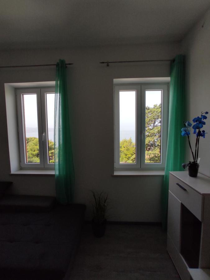 Apartment Ravnice Omiš Exterior foto